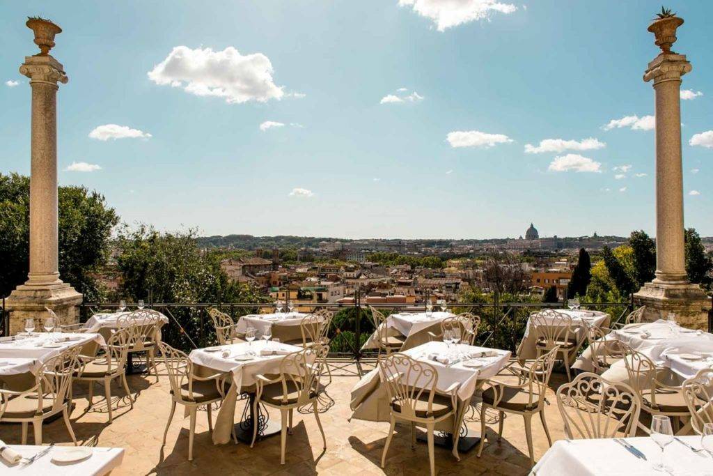 aperitivo casina valadier roma